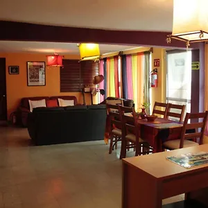 Pensión La Casa Naranja, Isla Mujeres